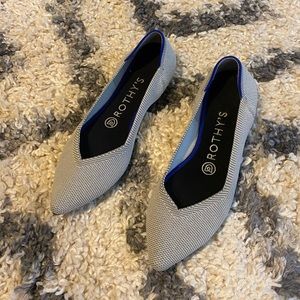 Rothys light Grey point size 7